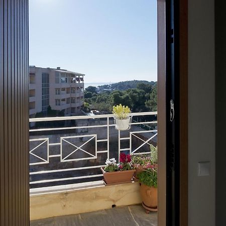 Lucyzen Apartment Athens Ngoại thất bức ảnh